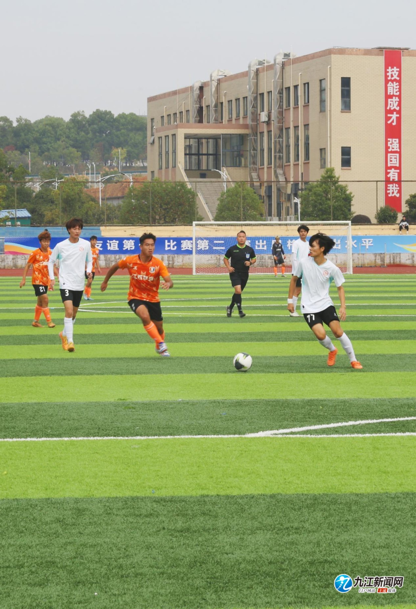 在对阵中国