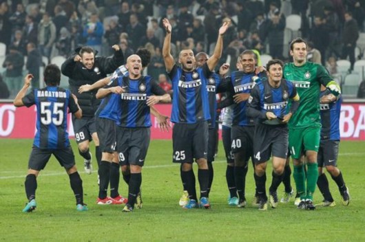 更像是对新 更像是对新