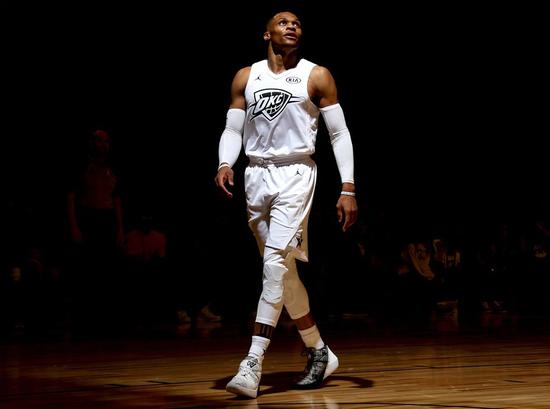 极少被情绪 极少被情绪