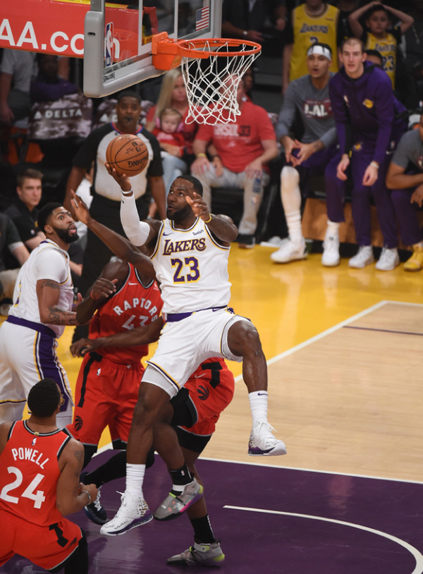 撕开弱侧 撕开弱侧